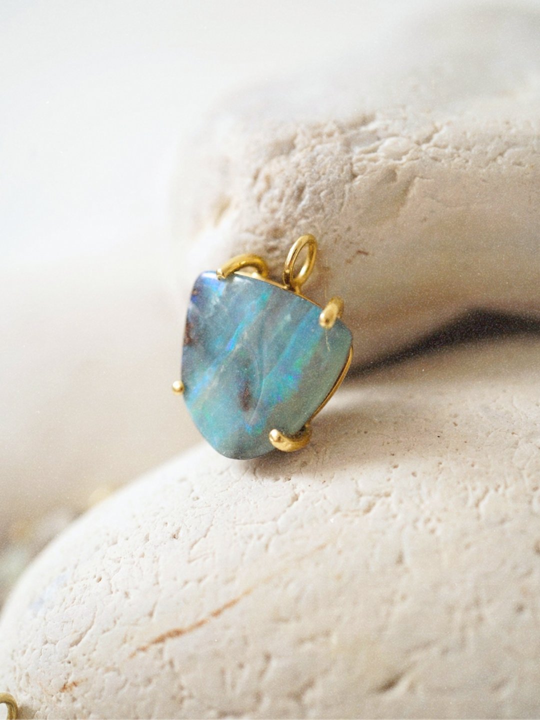 Boulder opal blue lagoon 1