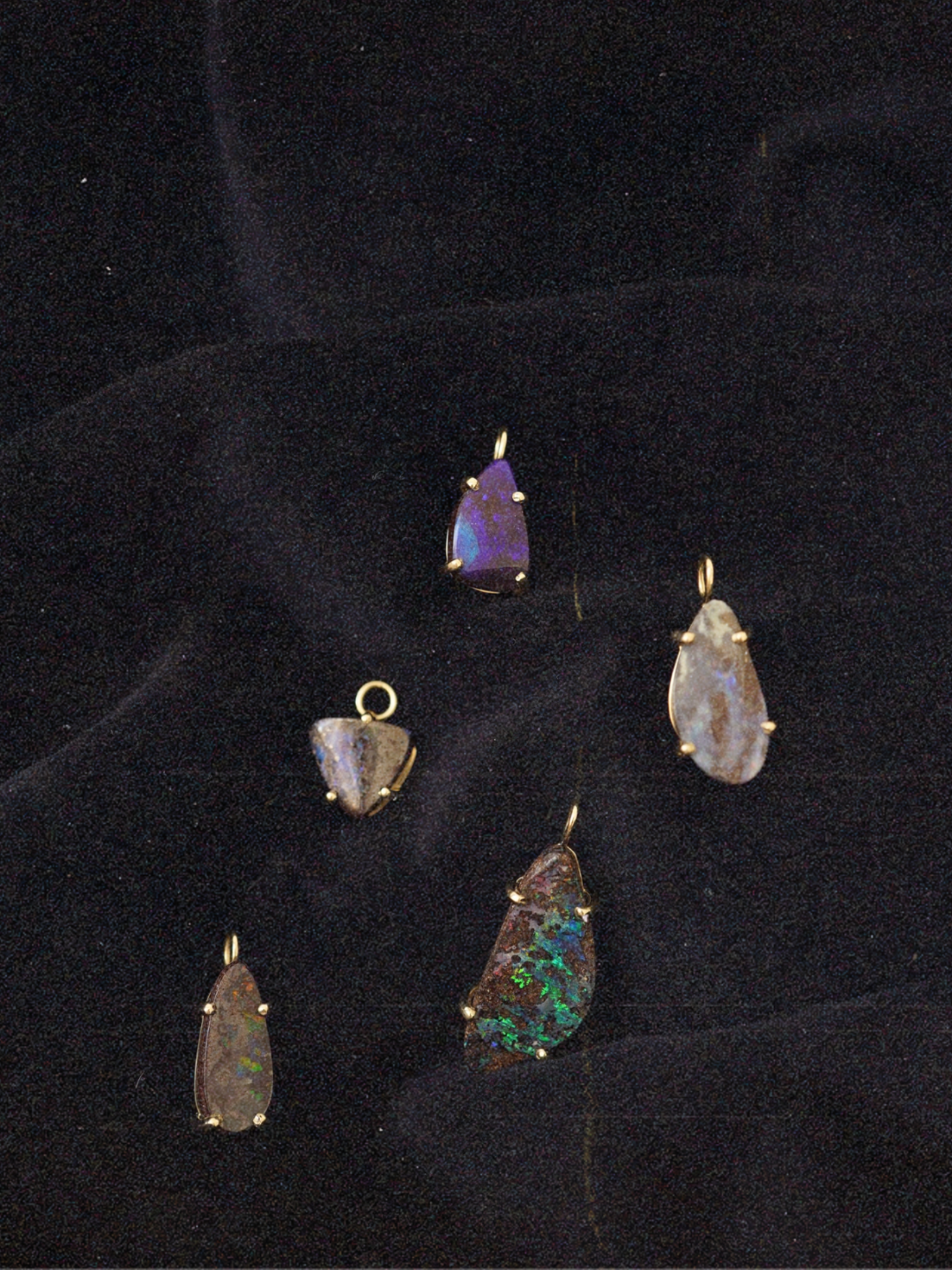Boulder opal dark