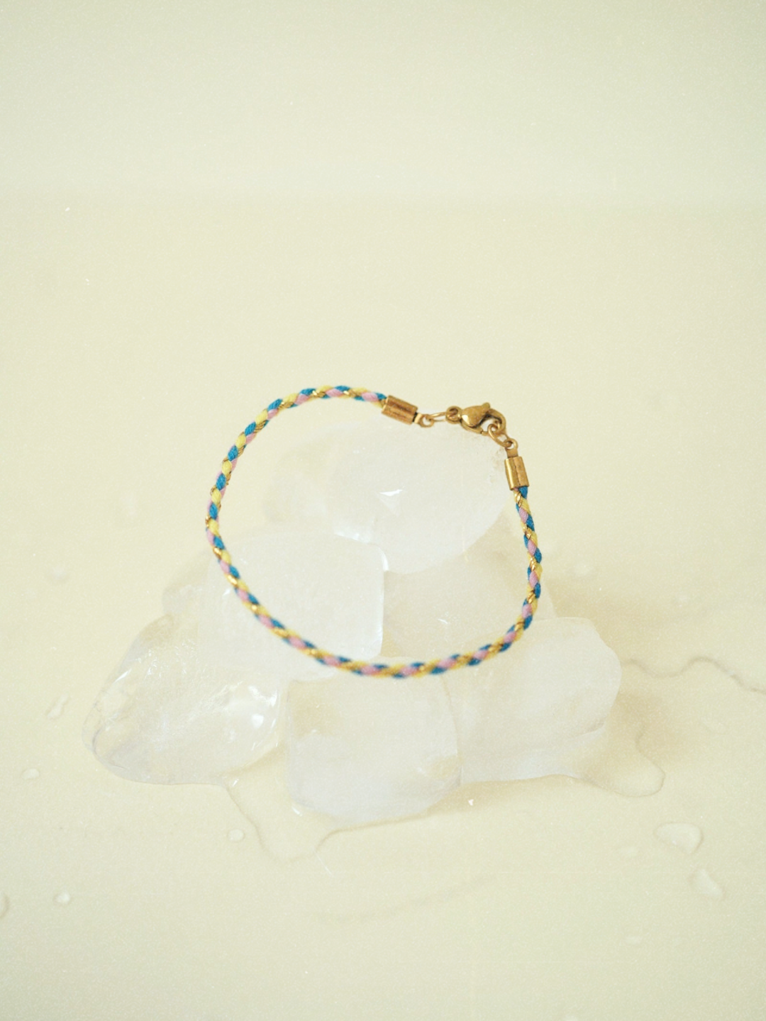 Cord bracelet blue